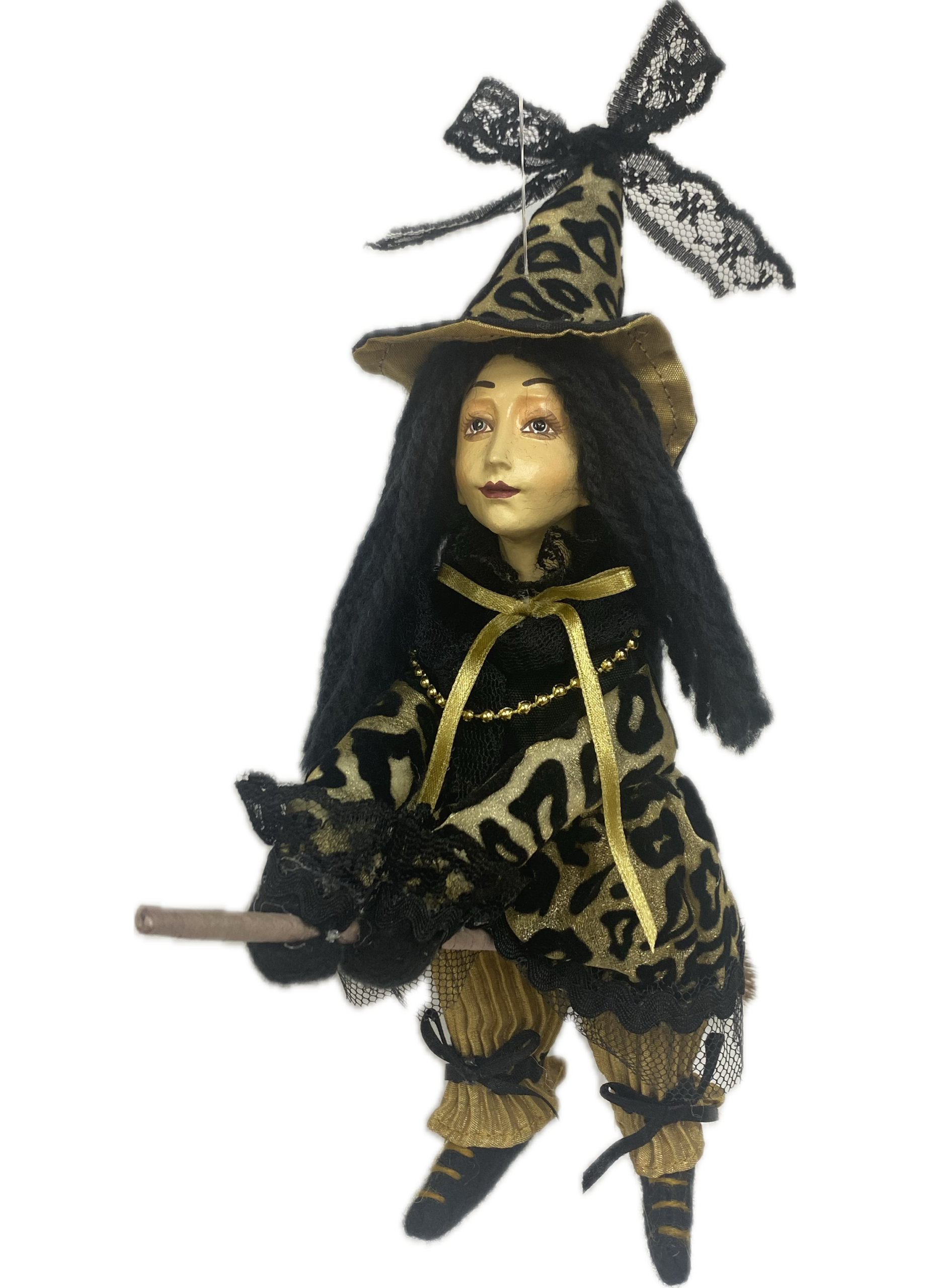 Daisy - Gold Pendle Witch